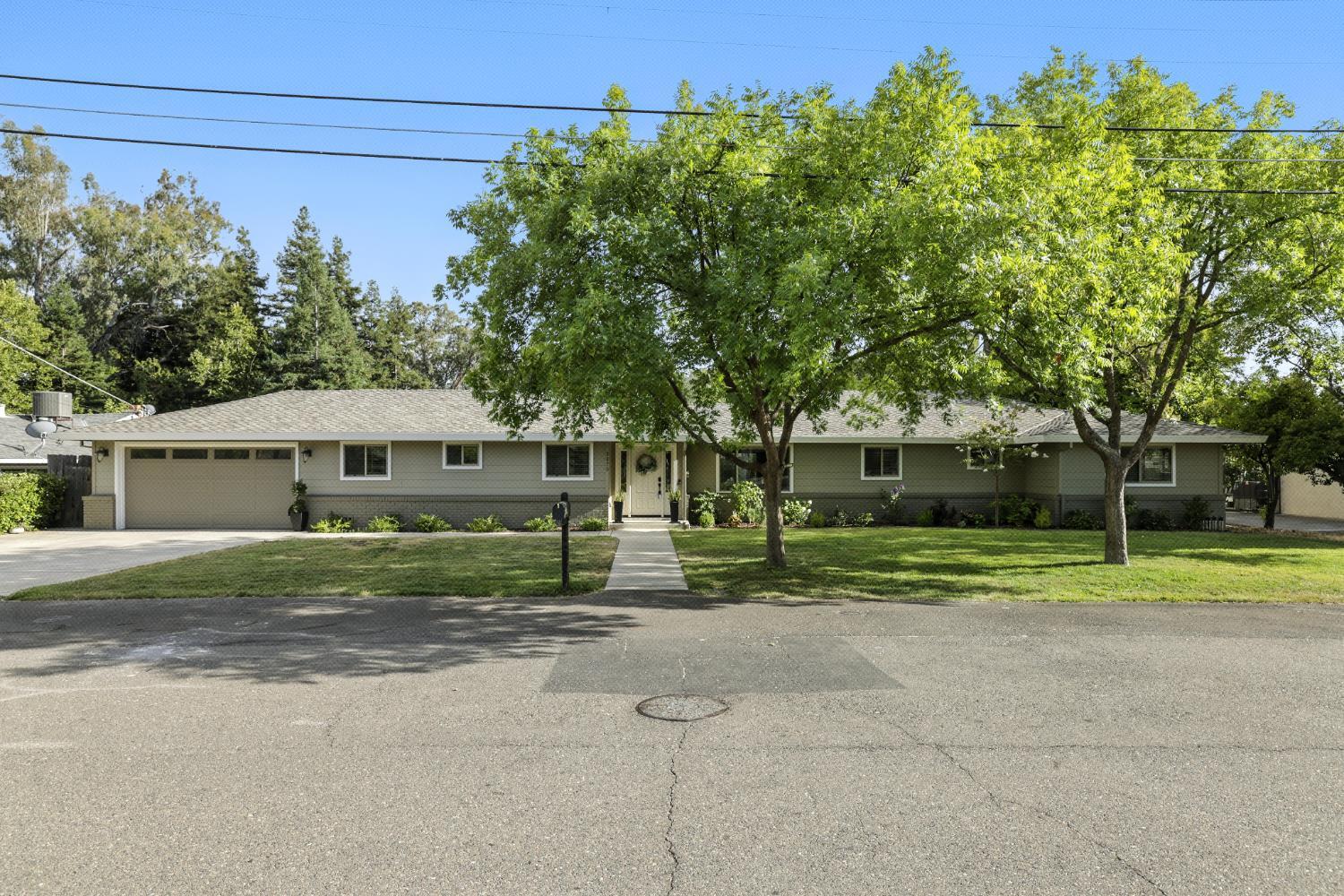2870 Joseph Avenue  Sacramento CA 95864 photo