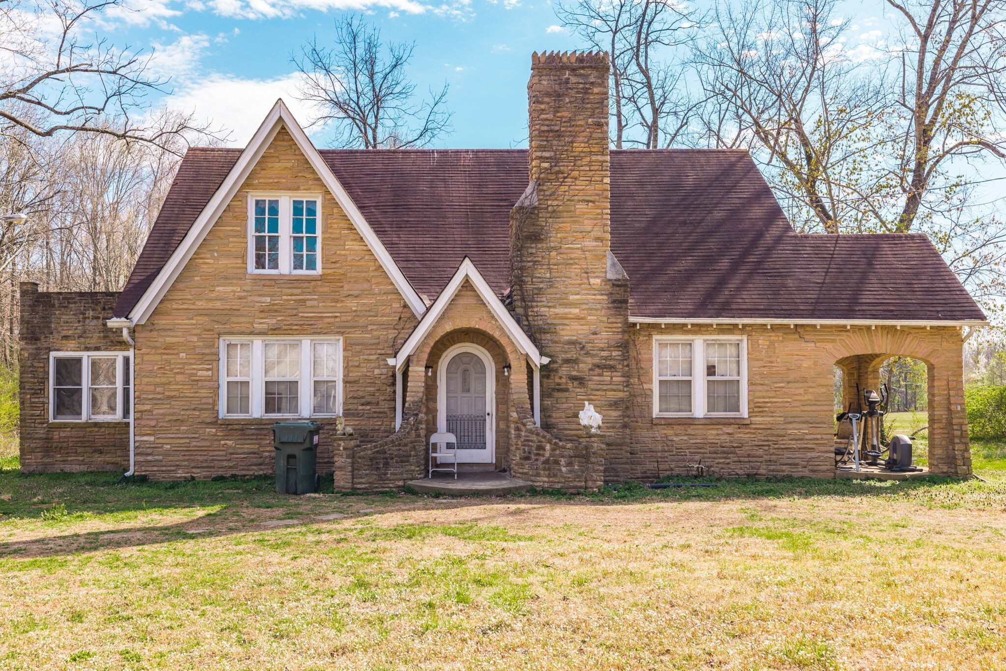 Property Photo: 3831 Old Clarksville Pike TN 37080