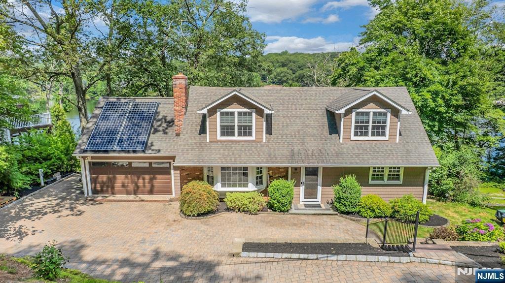 Property Photo:  377 High Crest Drive  NJ 07480 