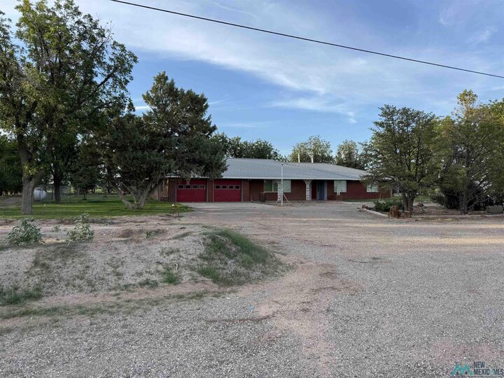 Property Photo:  325 Pueblo Road  NM 88253 