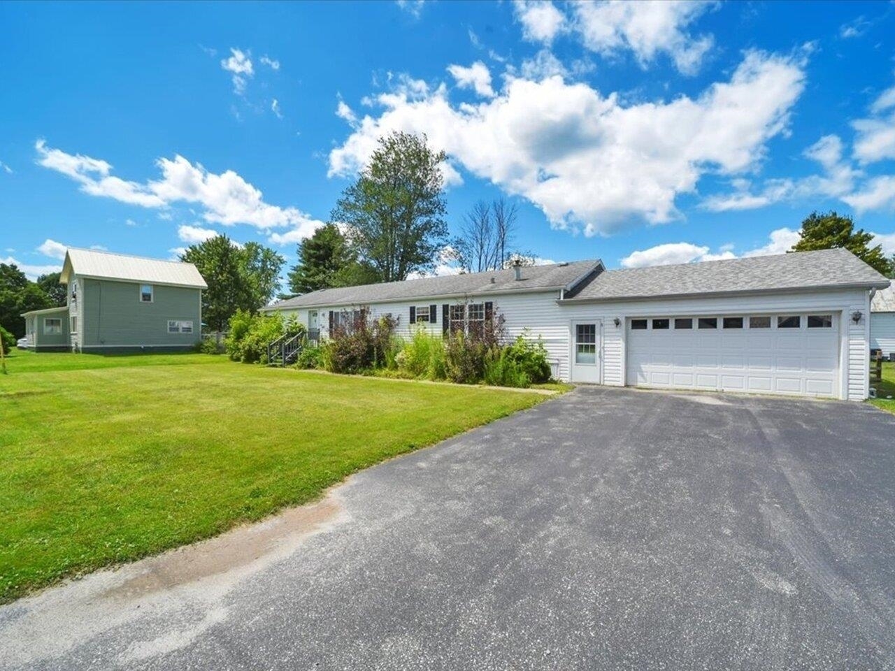 8 Middle Road  Swanton VT 05488 photo