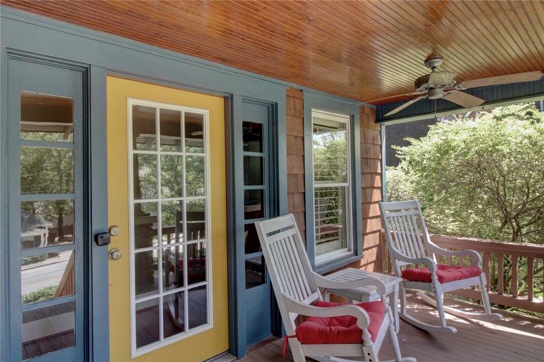 Property Photo: 220 W Lafayette Street AR 72701