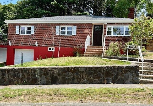 30 Linden Ter  Lynn MA 01902 photo