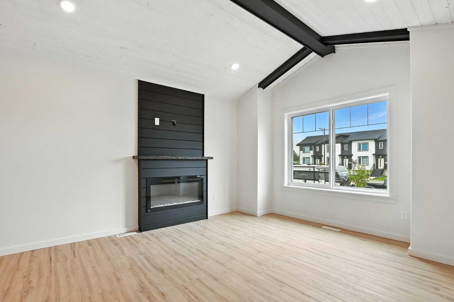 Property Photo: 62 Metcalf Way AB T4L 0J9