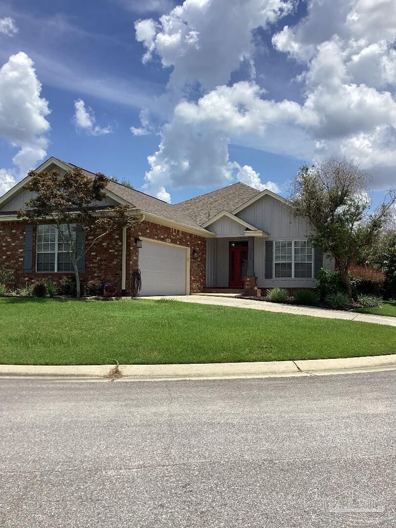 Property Photo:  9901 Monet Way  FL 32514 