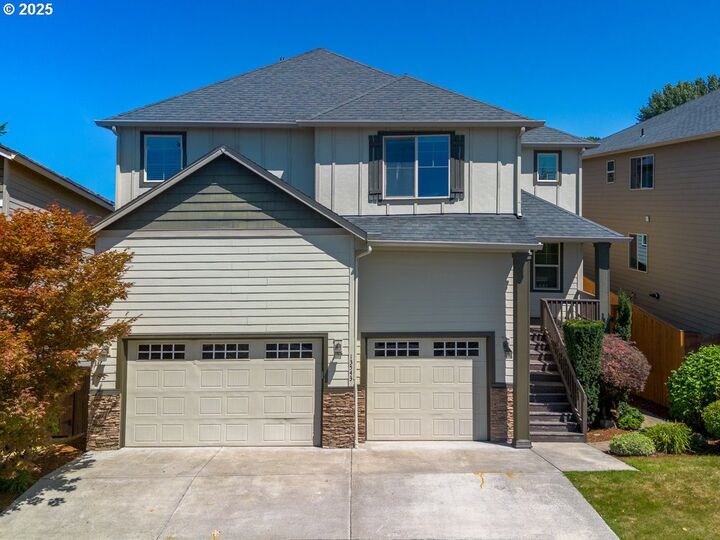 13543 SE Almond Dr  Clackamas OR 97015 photo