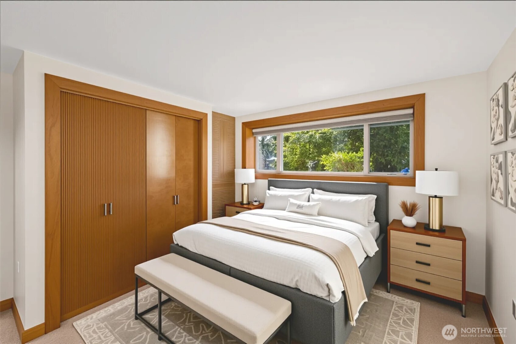 Property Photo: 1730 Taylor Avenue N 201 WA 98109