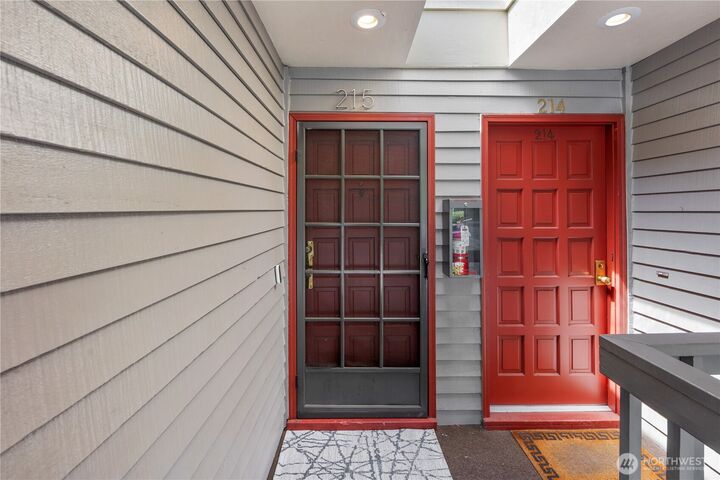 Property Photo:  11624  100th Avenue NE C215  WA 98034 