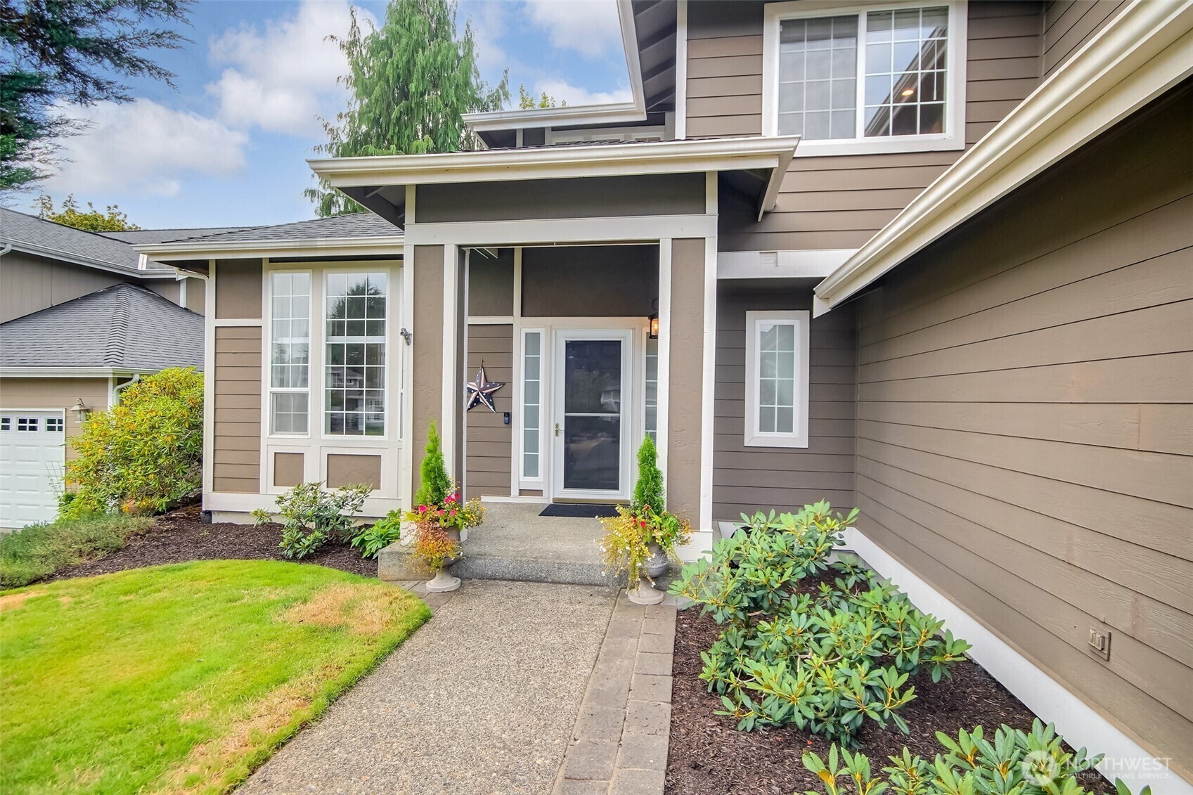 Property Photo:  23423 SE 247th Court  WA 98038 