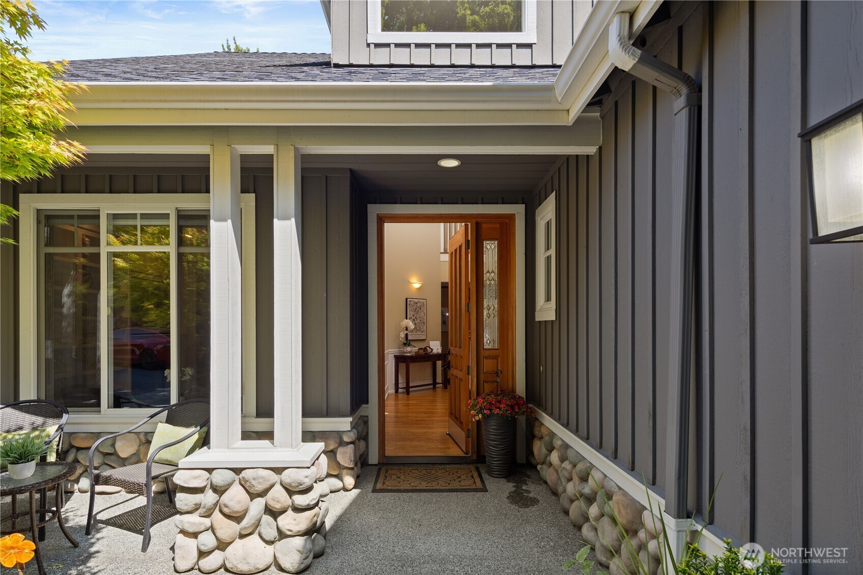 Property Photo:  11624 NE 107th Lane  WA 98033 
