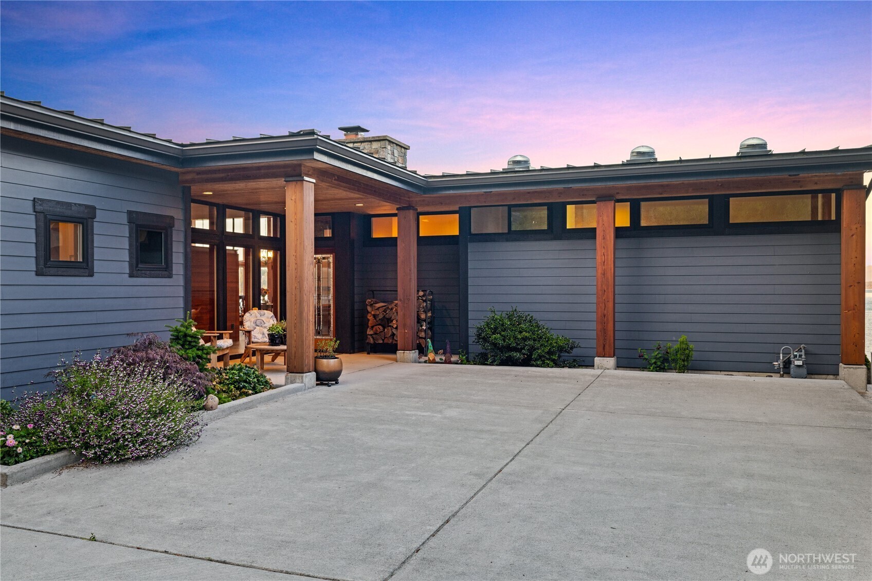 Property Photo: 321 East Park Drive WA 98221
