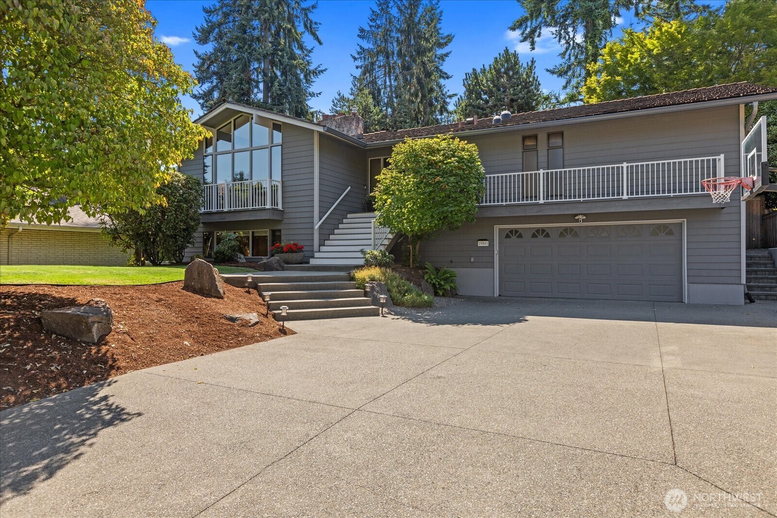 Property Photo:  19841  5th Avenue NW  WA 98177 
