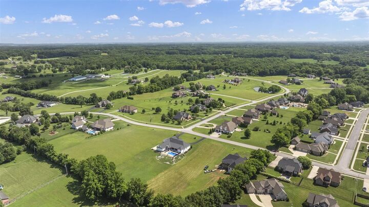 Property Photo:  315 Old Post Drive  KY 42122 