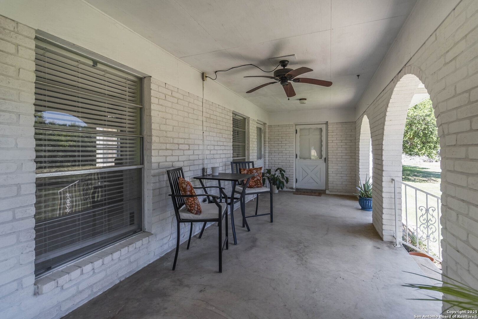 Property Photo:  10406 Park Road 37  TX 78063 