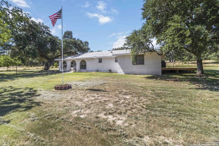Property Photo:  10406 Park Road 37  TX 78063 