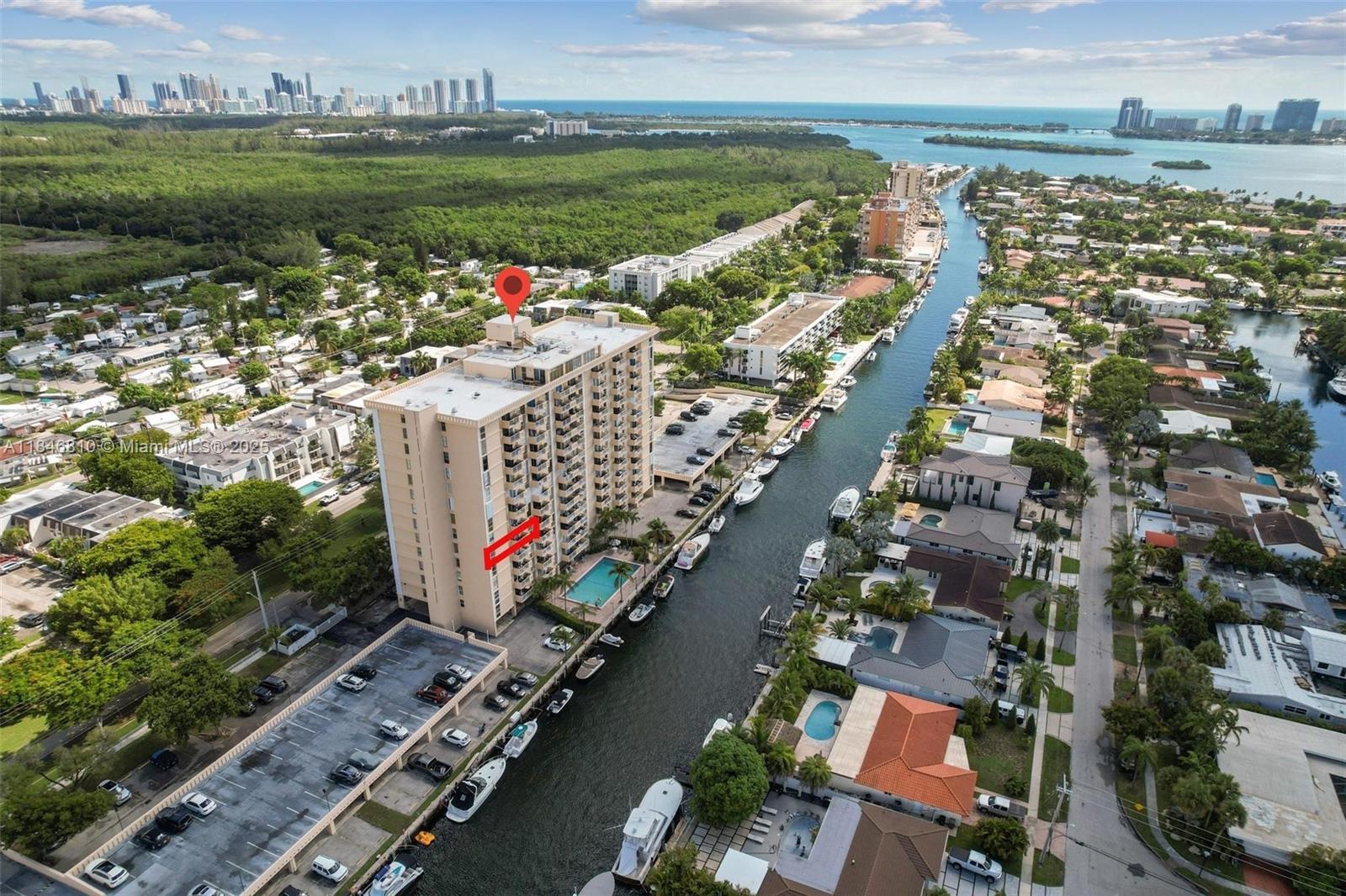 2350 NE 135th St 504  North Miami FL 33181 photo