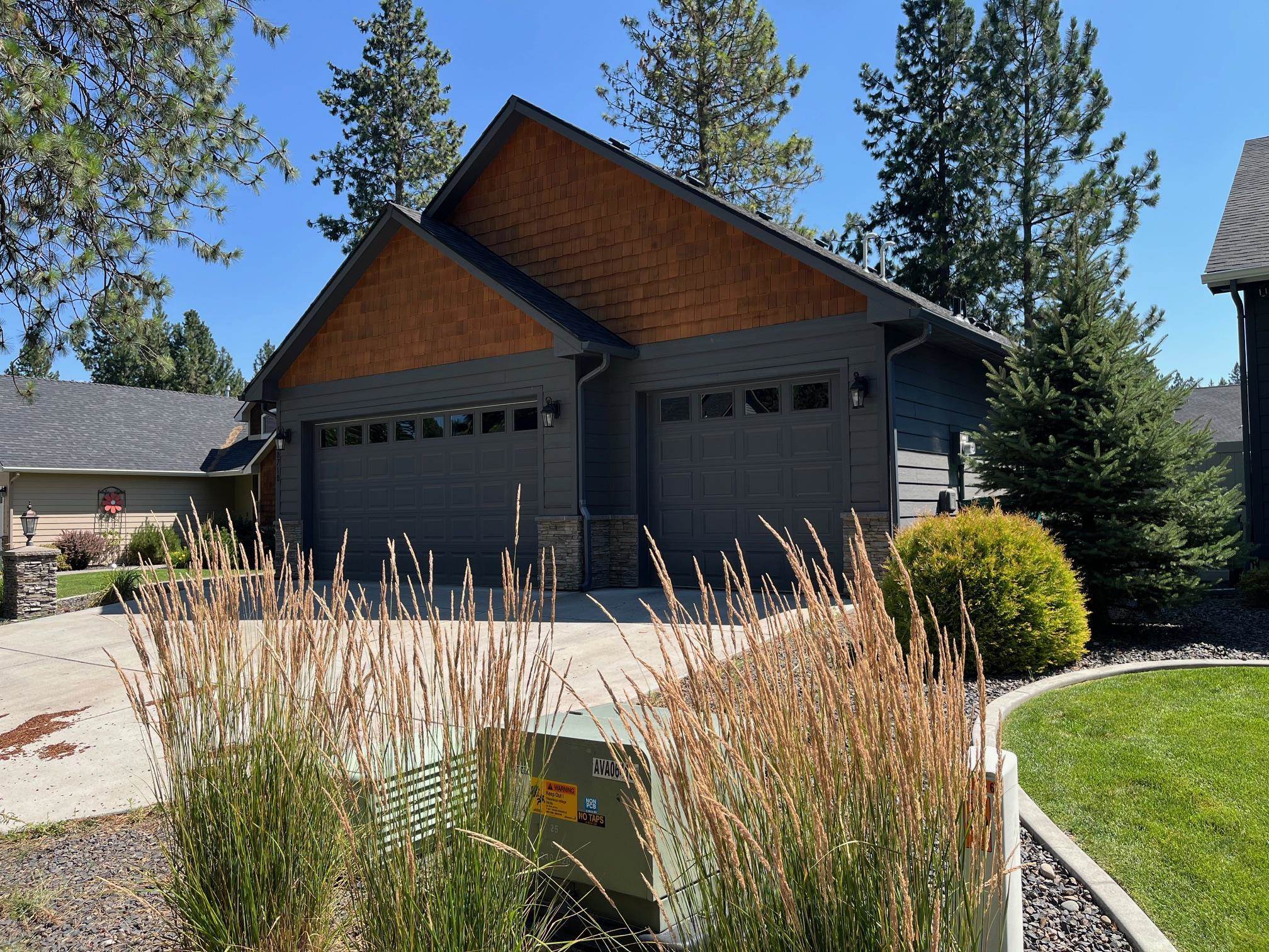 Property Photo: 10710 E 39th Ln WA 99206