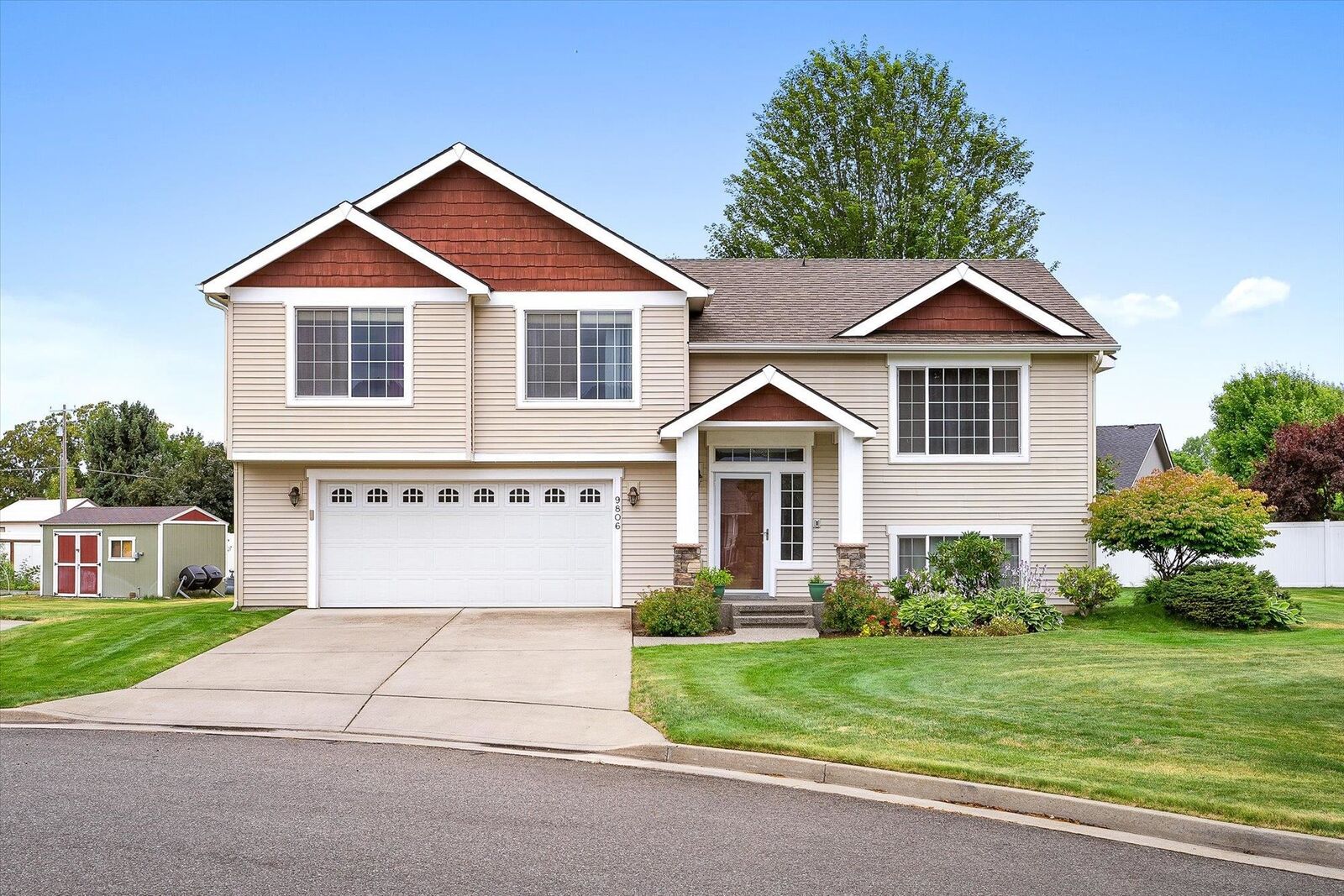 Property Photo:  9806 E Princeton Ave  WA 99206 