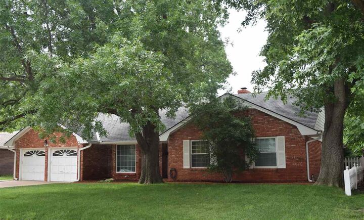 Property Photo:  4621 NW 34th Street  OK 73122 