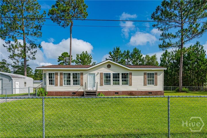 Property Photo:  75 Willow Lane NE  GA 31316 