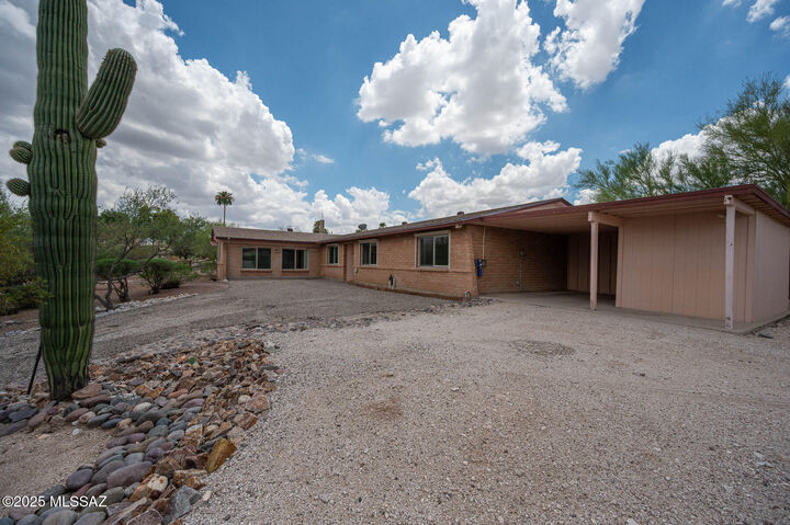 Property Photo:  771 N Colette Place  AZ 85748 