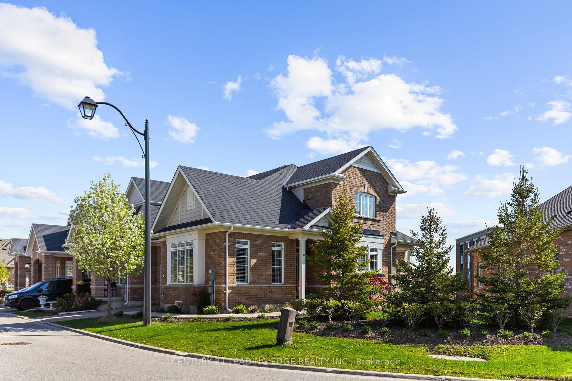 Photo de la propriété:  35 Lobelia Street  ON L6R 3Z6 
