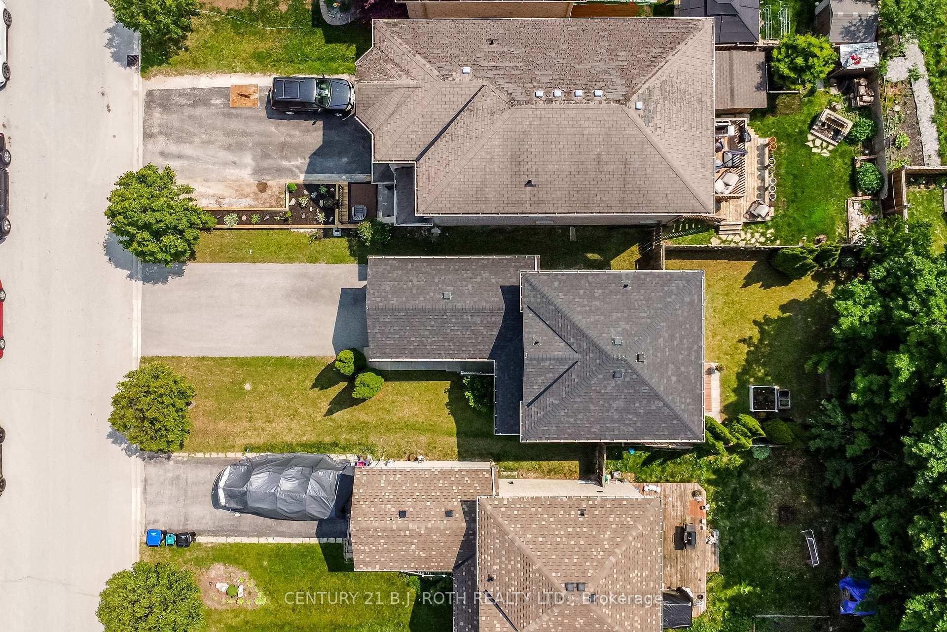Photo de la propriété:  1863 Swan Street  ON L9S 0B2 