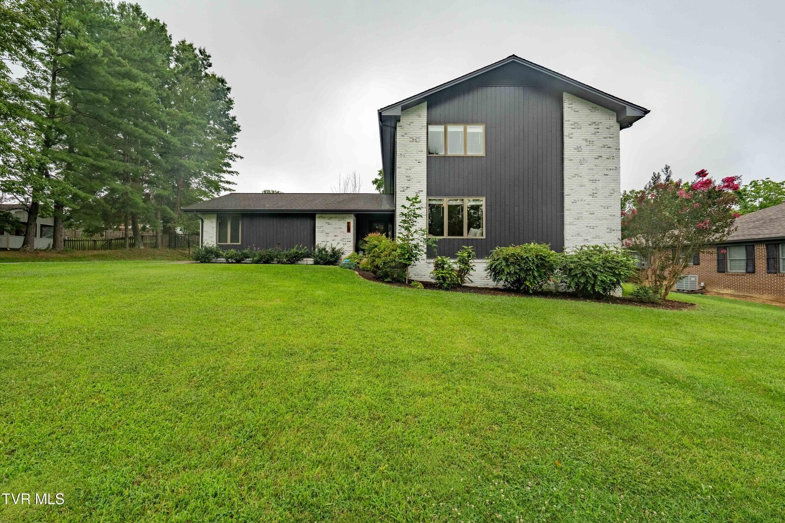 Property Photo: 1209 Jerry Lane TN 37664