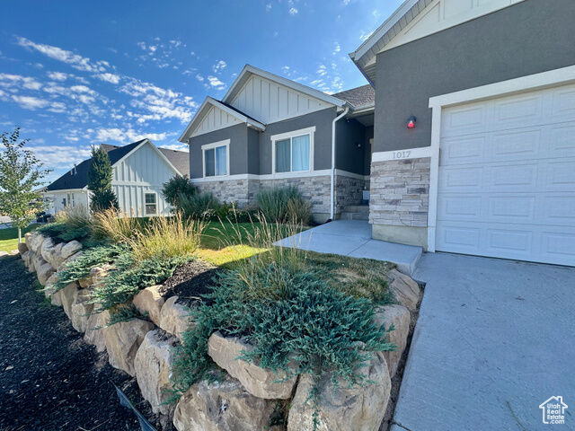 Property Photo: 1017 S 175 E UT 84648