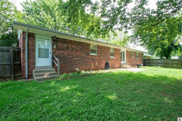 Property Photo: 6845 Greenfield Dr KY 42003
