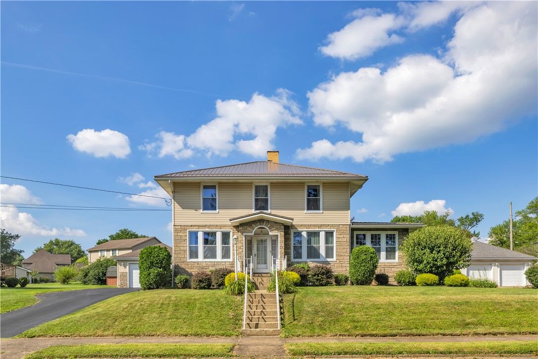 Property Photo: 1206 Loucks PA 15683