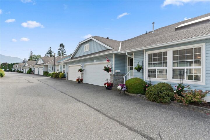 Photo de la propriété:  45175 Wells Road 36  BC V2R 3K7 