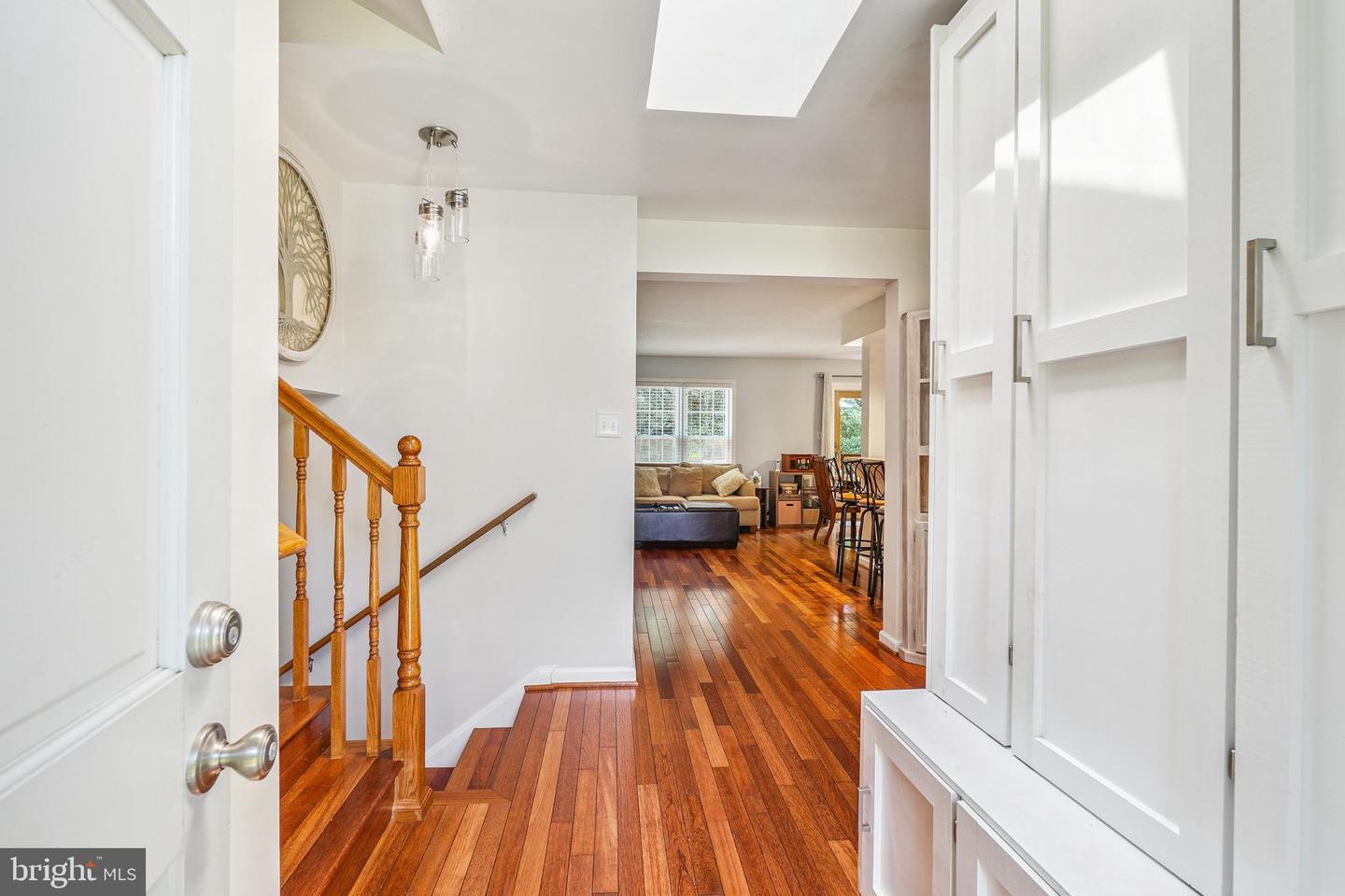 Property Photo: 5420 Rumsey Place VA 22032