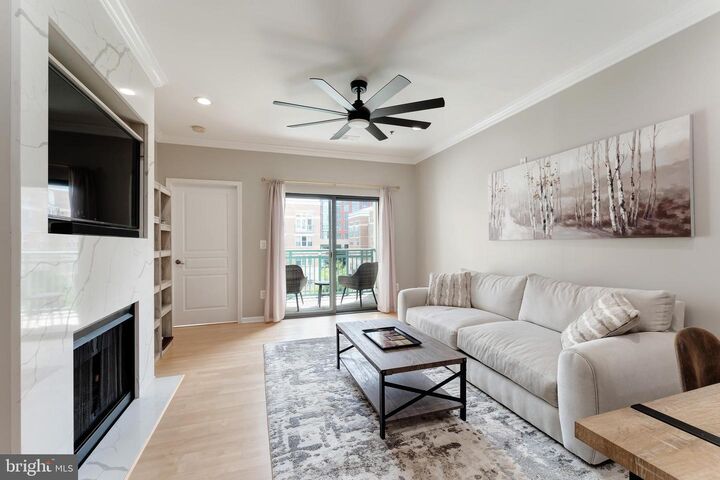 Property Photo: 12001 Market Street 330 VA 20190