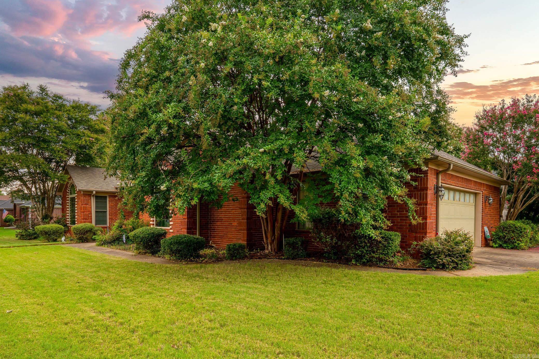 Property Photo: 2410 Tj Drive AR 72034