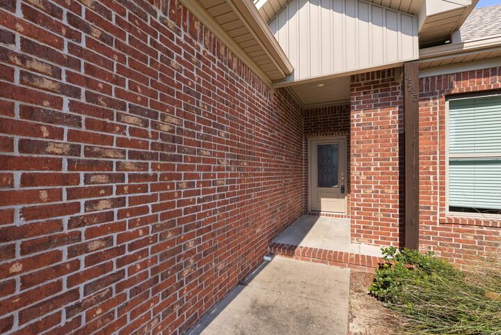 Property Photo: 1545 Cherry Bark Drive AR 72034