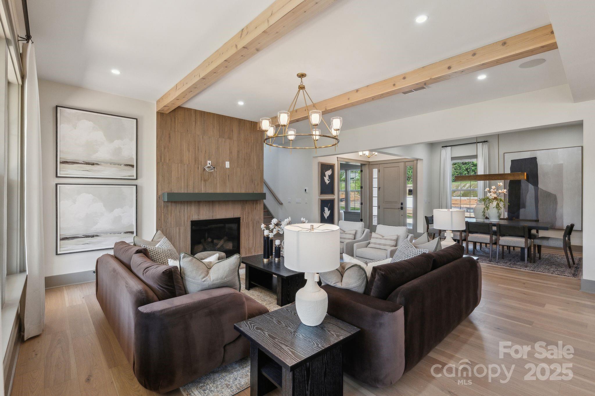 Property Photo: 13648 Glennmayes Road NC 28078