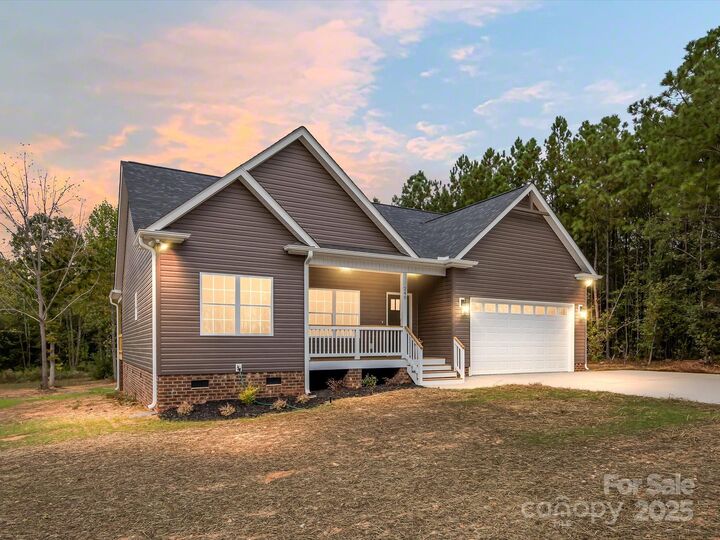 Property Photo:  240 Old Pinckney Road  SC 29745