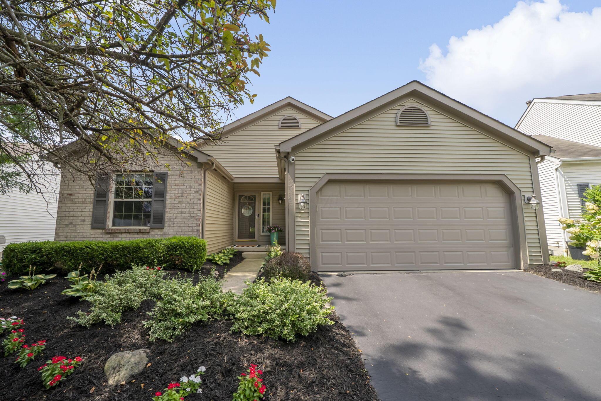 Property Photo: 2185 Yagger Bay Drive OH 43026