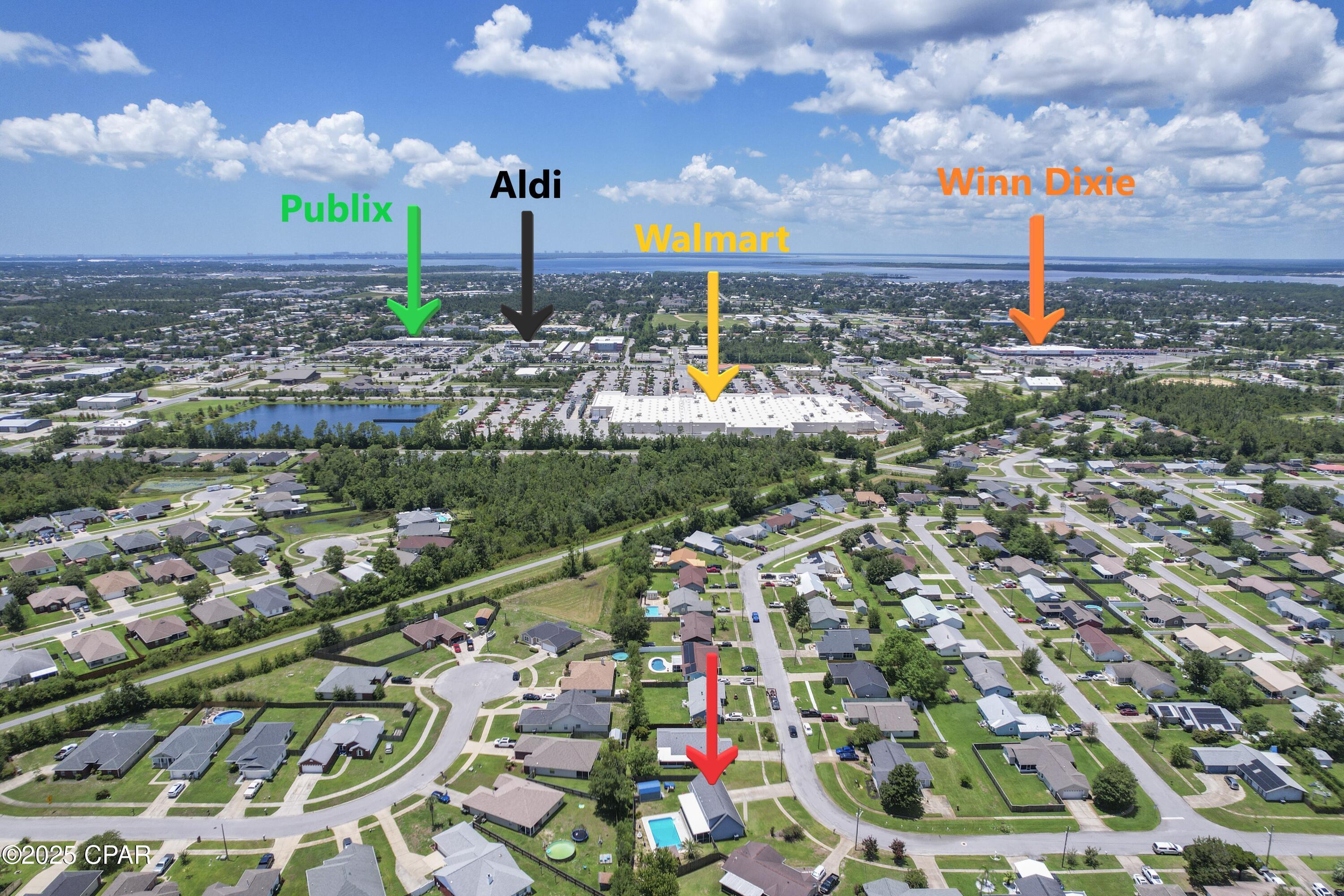 Property Photo:  812 E Pine Forest Drive  FL 32444 