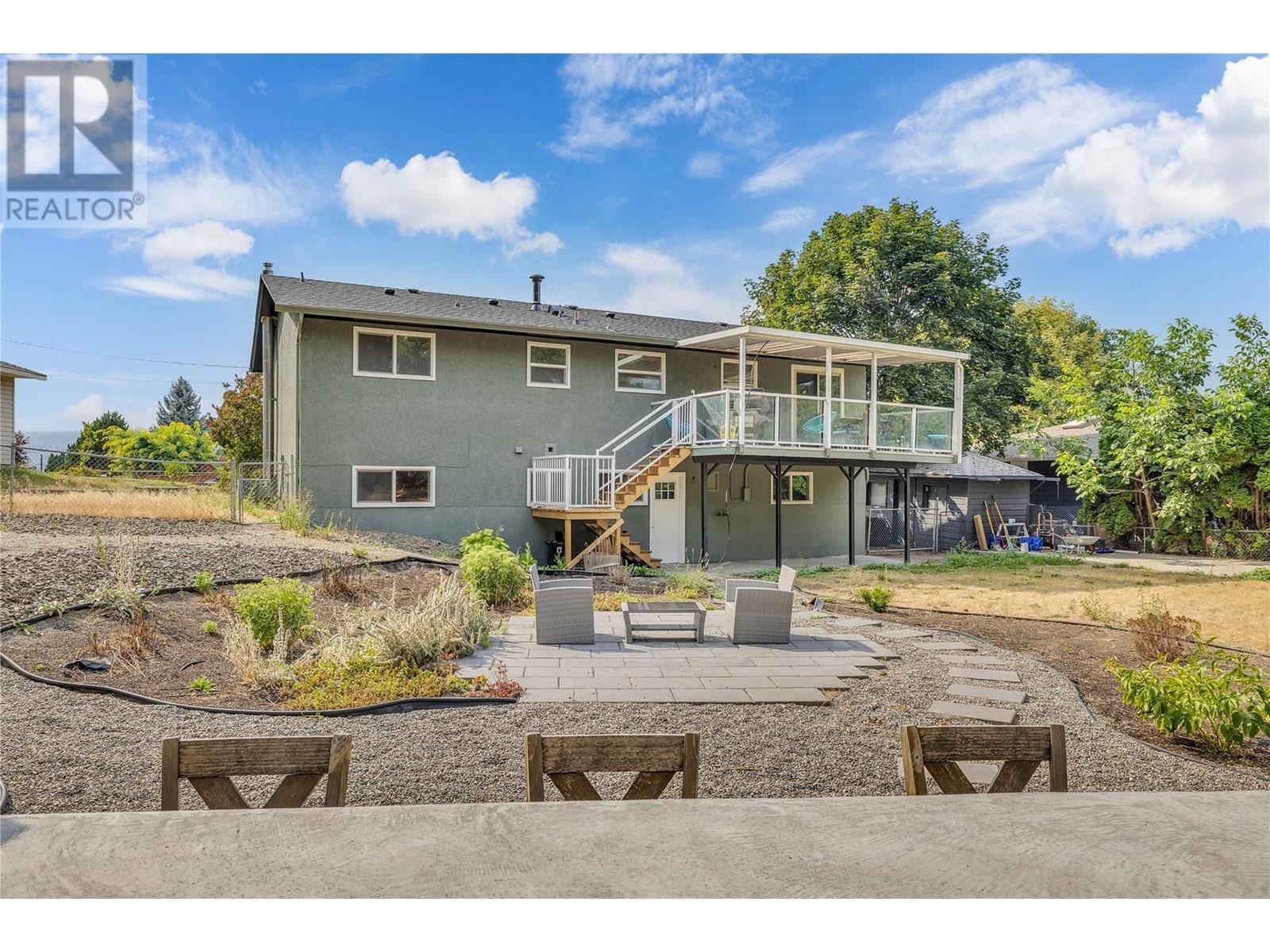 Photo de la propriété: 1301 Ponderosa Road BC V1Z 1M8