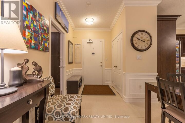 Property Photo:  8111 Forest Glen Drive 228  ON L2H 2Y7 