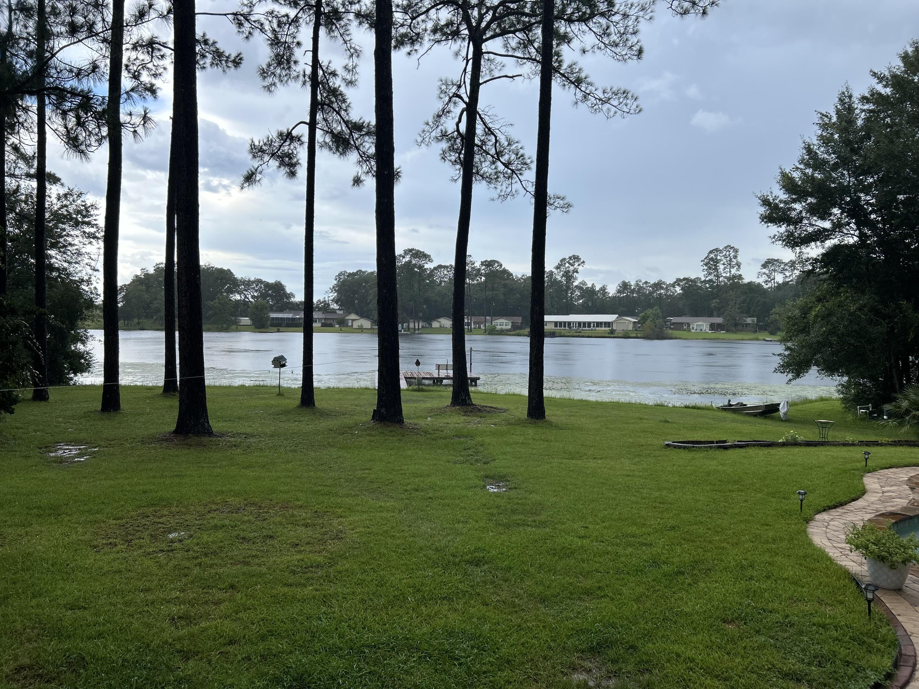 4777 Meadow Lake Drive  Crestview FL 32539 photo