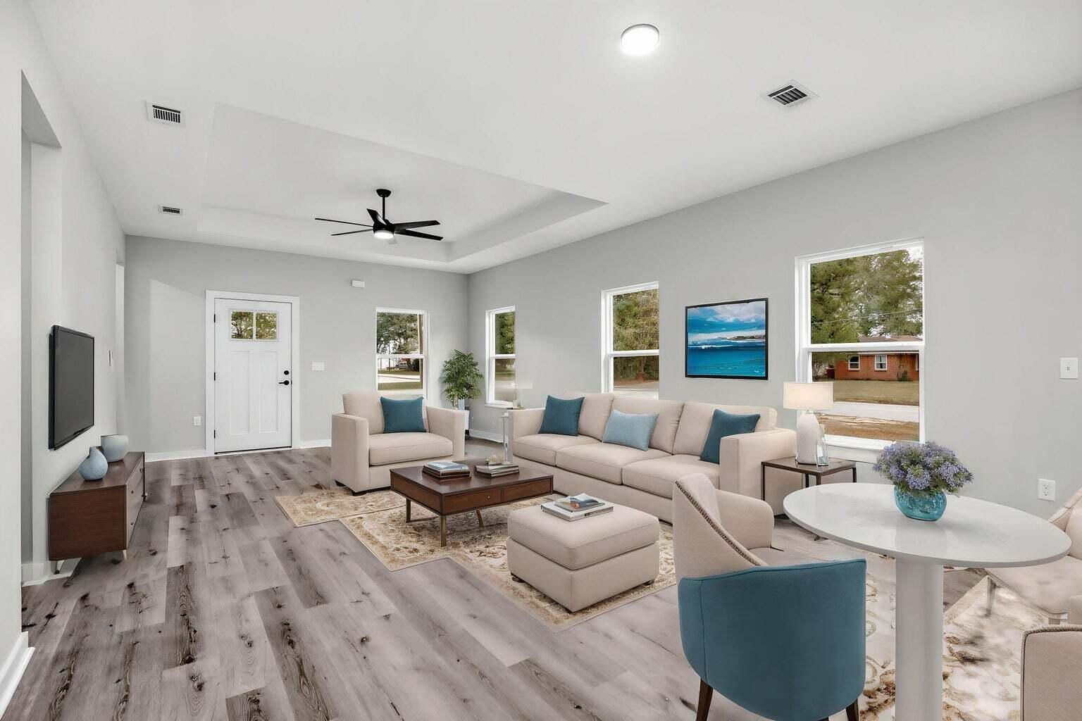 Property Photo: 3154 Auburn Road FL 32539
