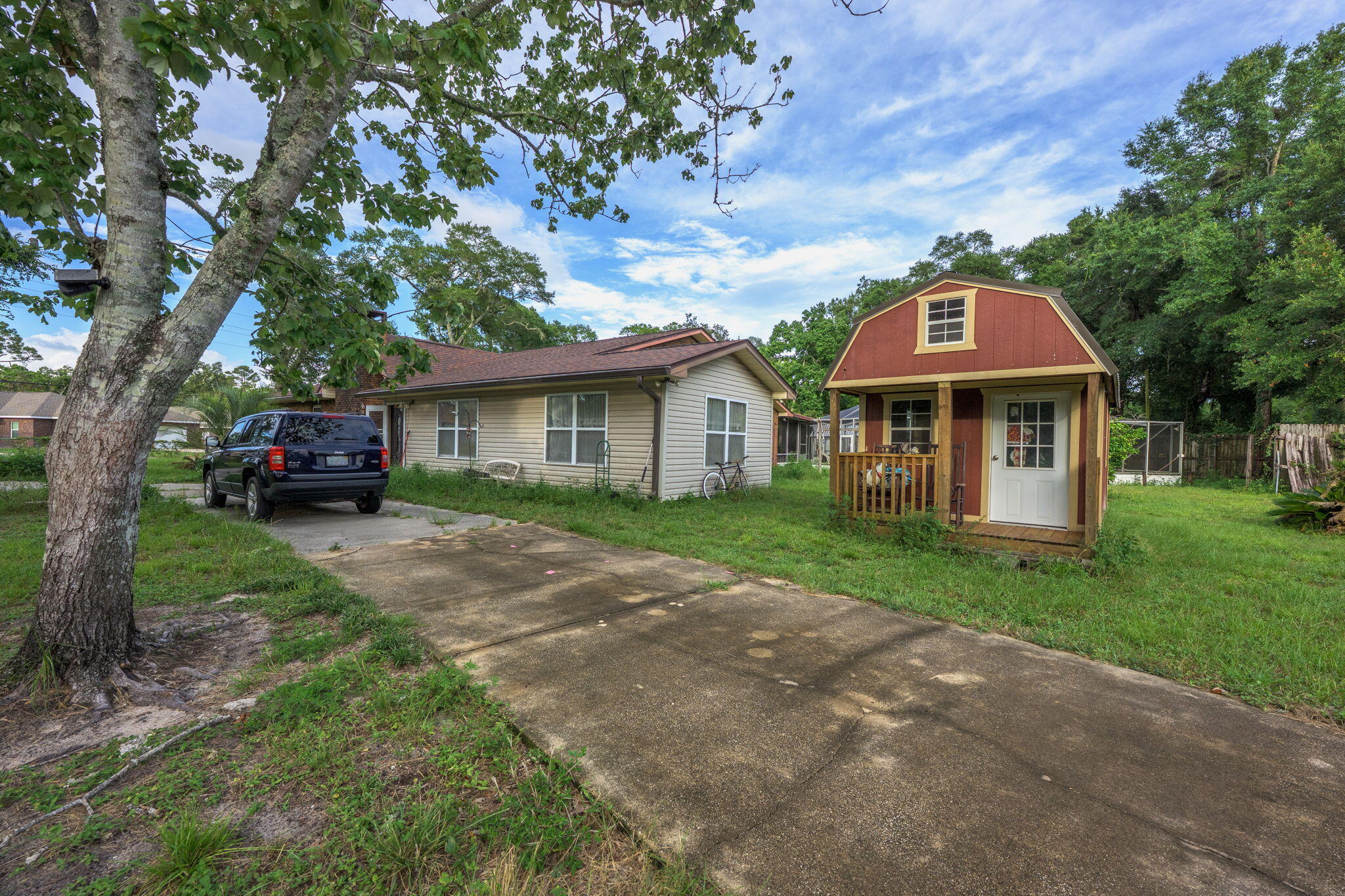 Property Photo: 13 Magnolia Street FL 32578