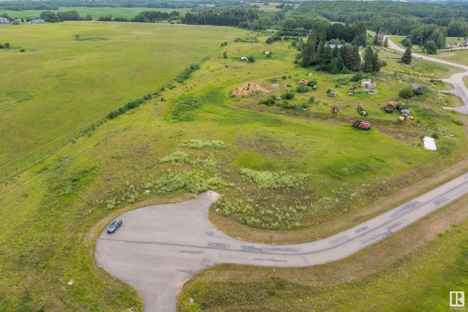 Property Photo:  53214 Rge Road 13 12  AB T7Y 0C1 