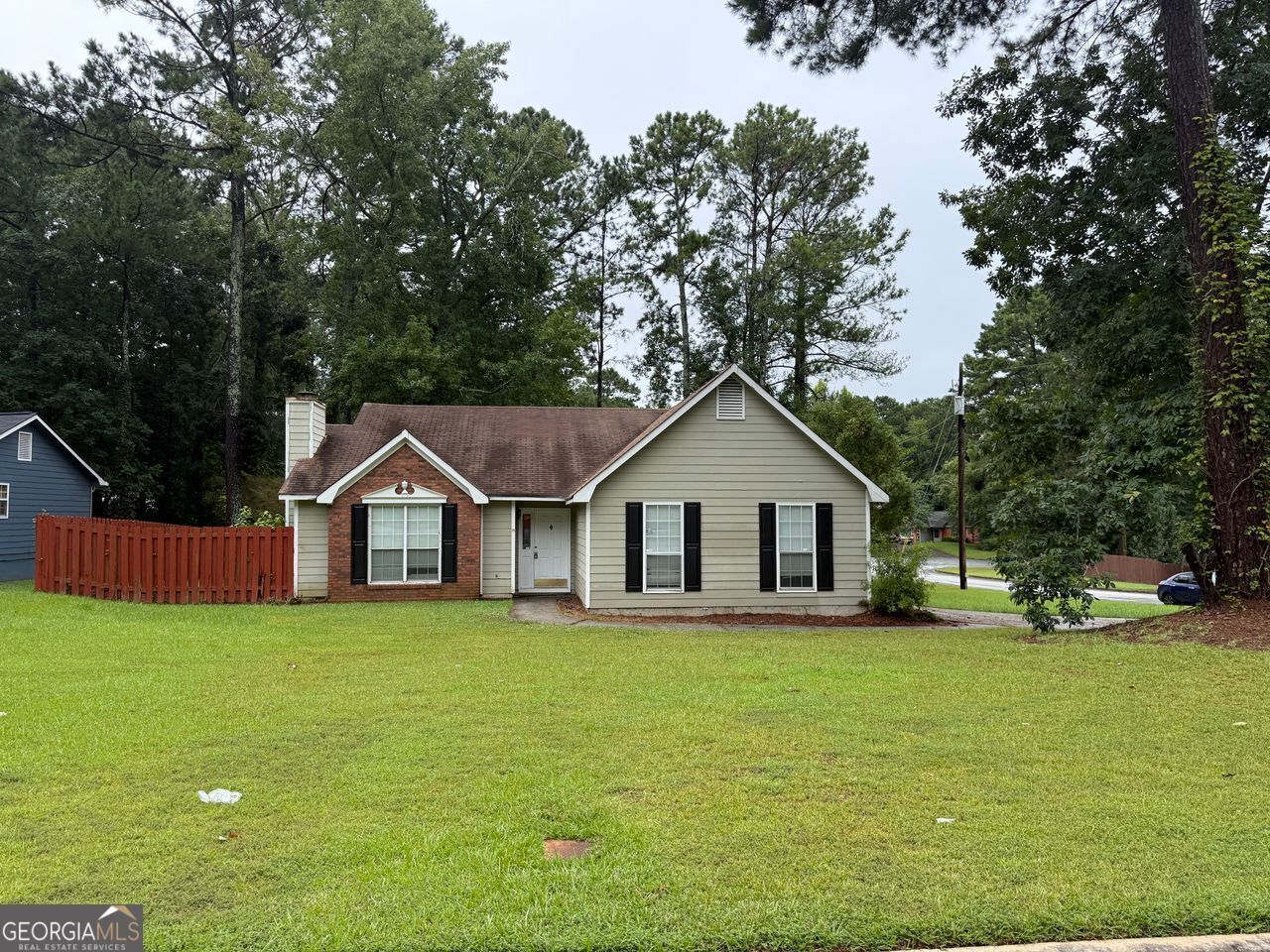 Property Photo:  10375 Larrack Court  GA 30238 