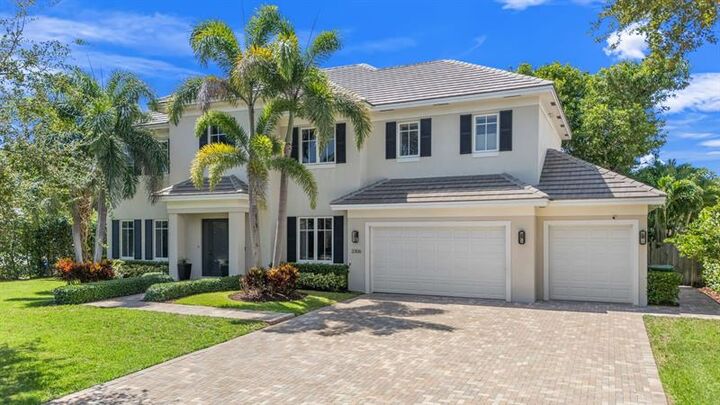 2306 NE 12th Ct  Fort Lauderdale FL 33304 photo