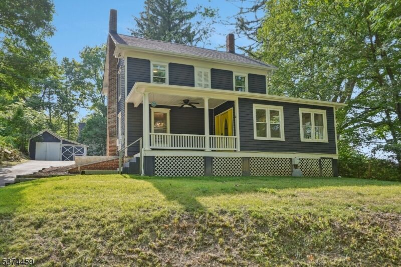 Property Photo:  4 Edge Hill Rd  NJ 07825 