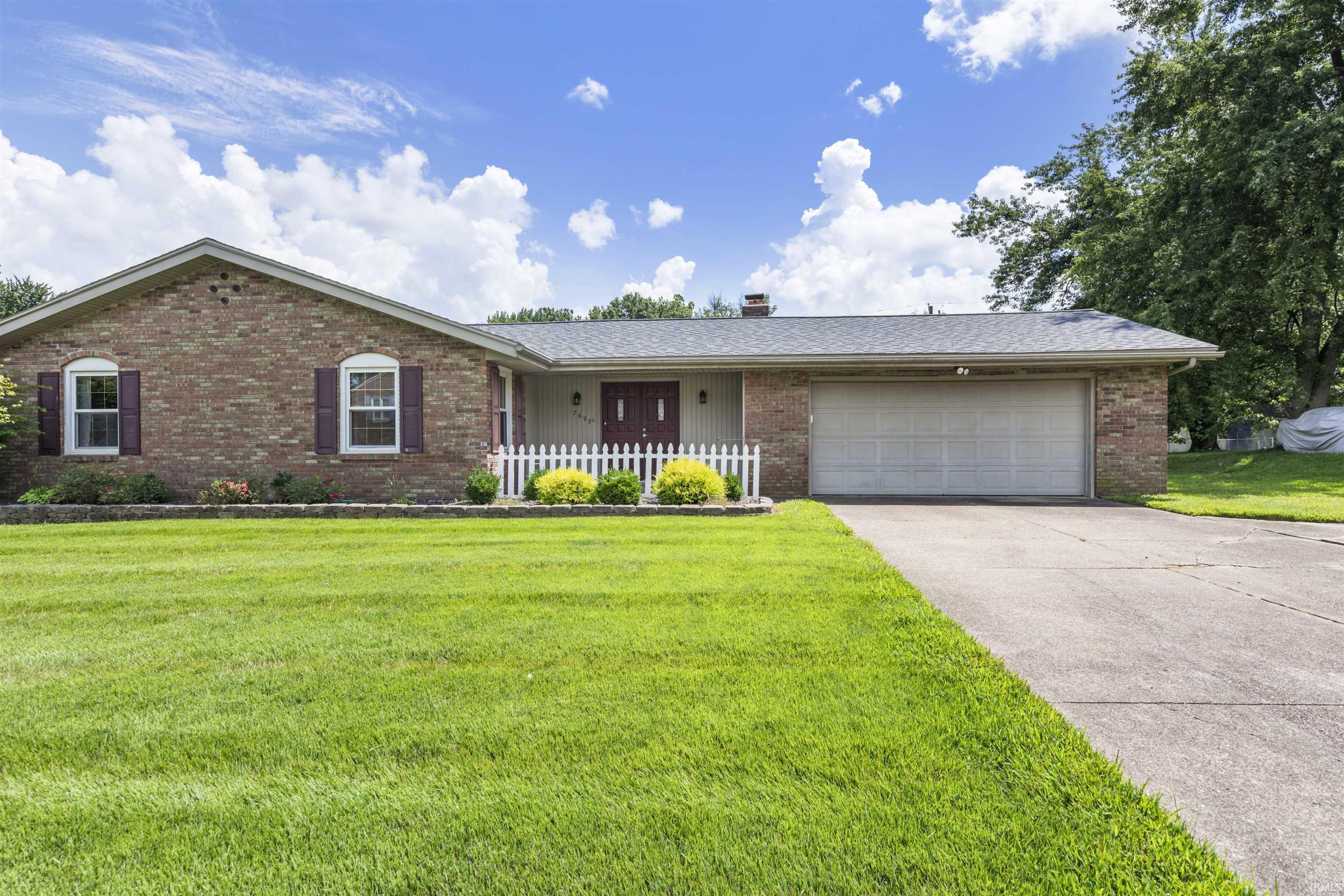 Property Photo: 7699 Ridgemont Drive IN 47630